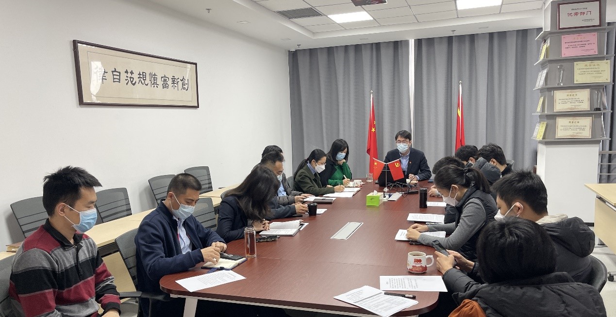 高创担保 担当助企 解危纾困.jpg